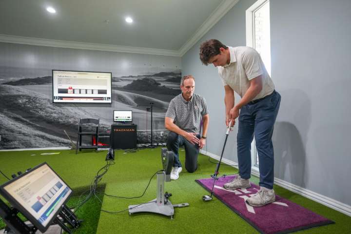 Indoor Putting Lab